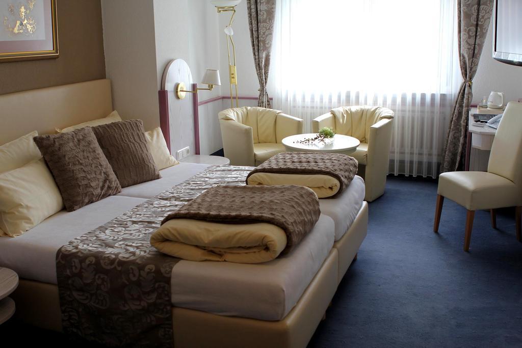 Sletz Parkhotel - Superior Gießen Eksteriør billede