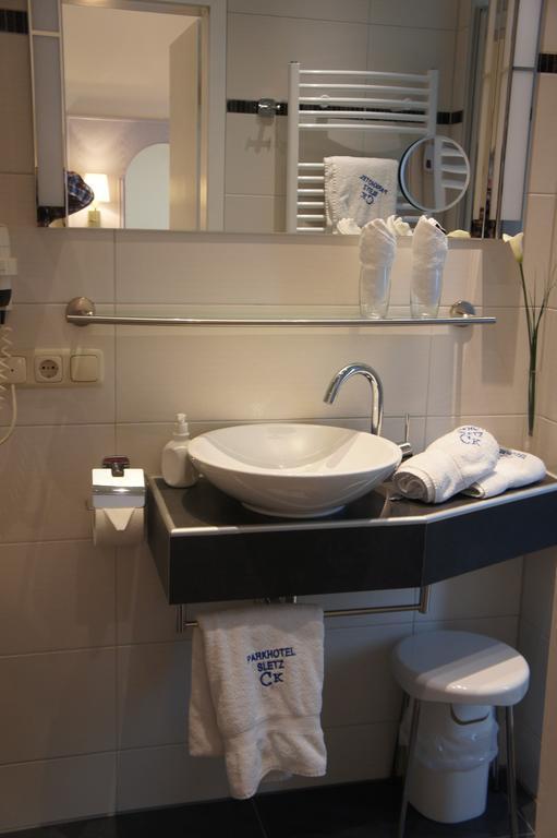 Sletz Parkhotel - Superior Gießen Eksteriør billede